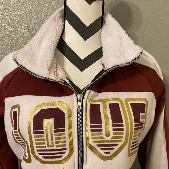 Zip up jacket from Love New York size large - Picture 2 of 7